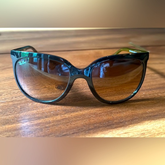 Ray-Ban CATS 1000 Polished Light Havana Brown Lens - Picture 2 of 8